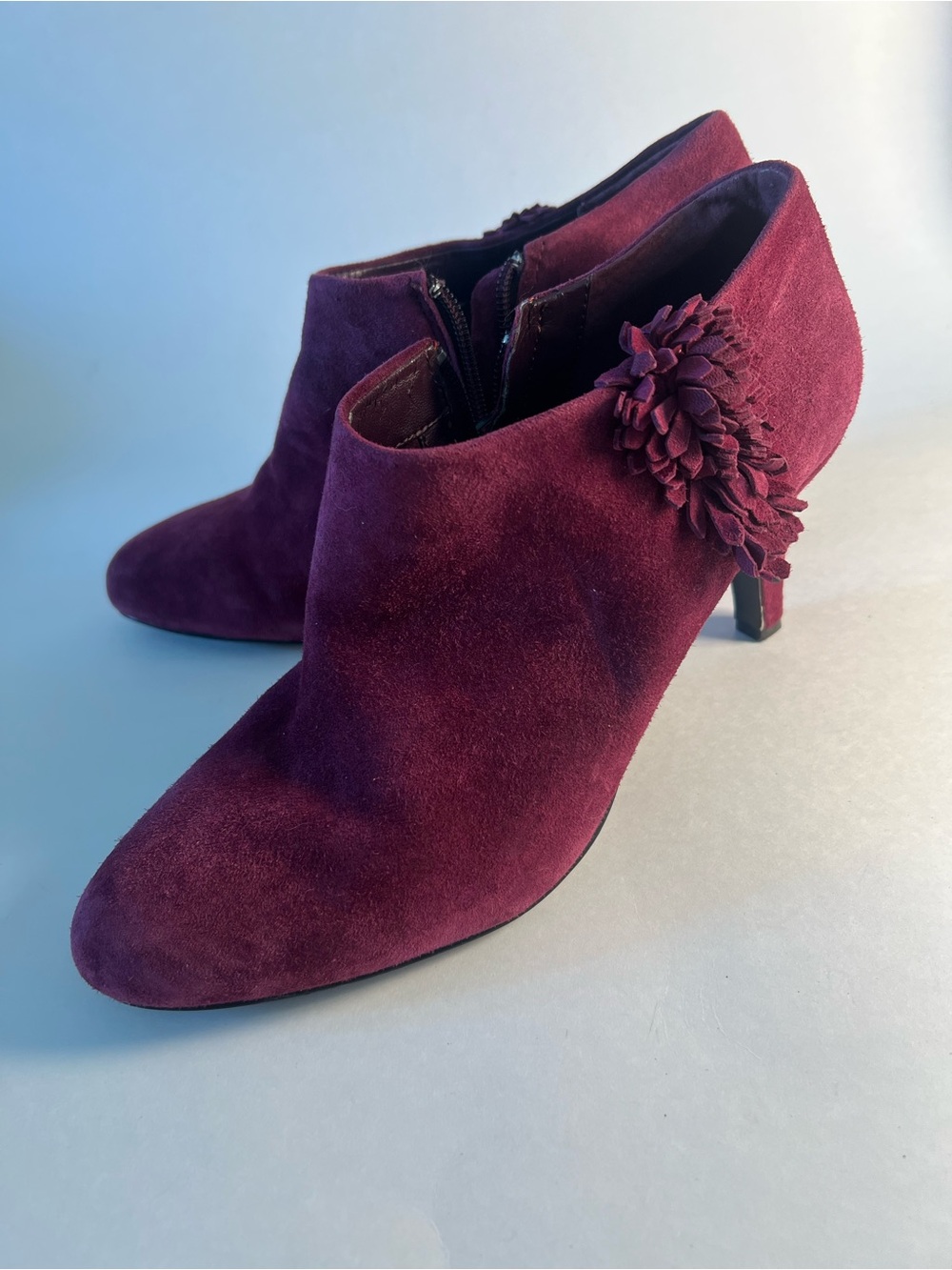 NEW Alex Marie Floral Zip Ankle Booties - Burgundy Size 10